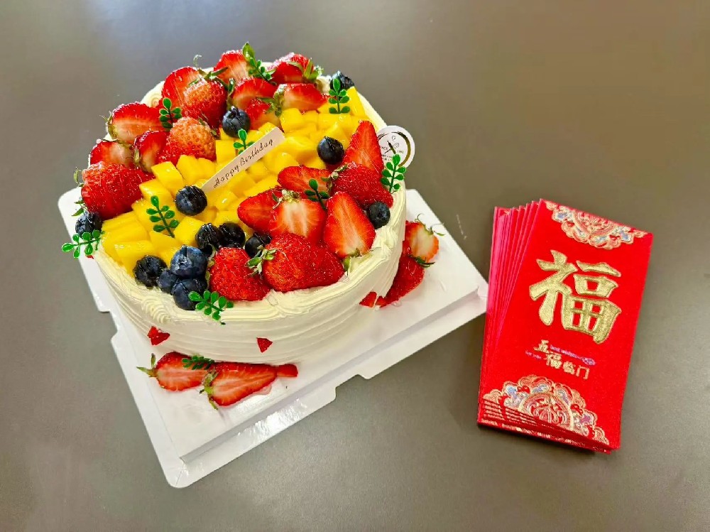 花园新能源3月员工生日会